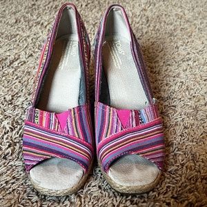 Toms Multicolor Peep Toe Wedge Heels Women’s 7.5